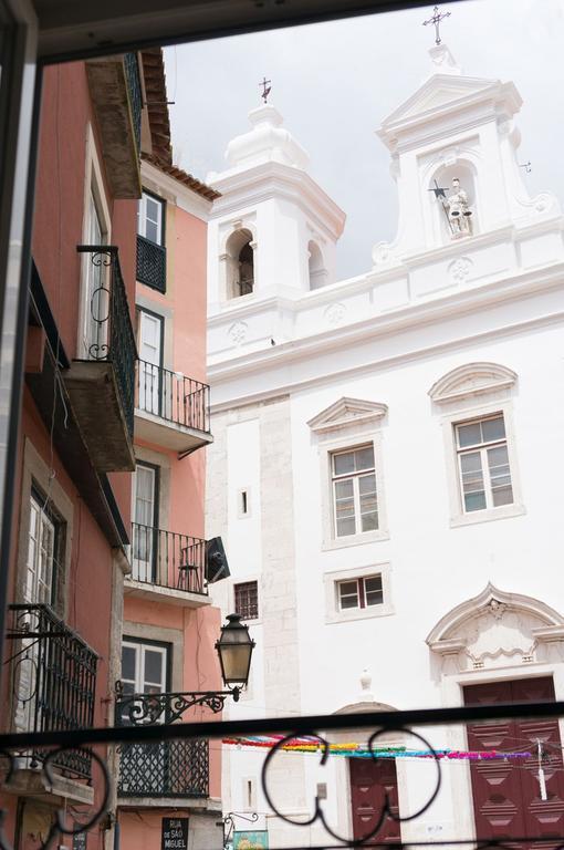 Beautiful Studio In Historic Alfama Lisboa Habitación foto